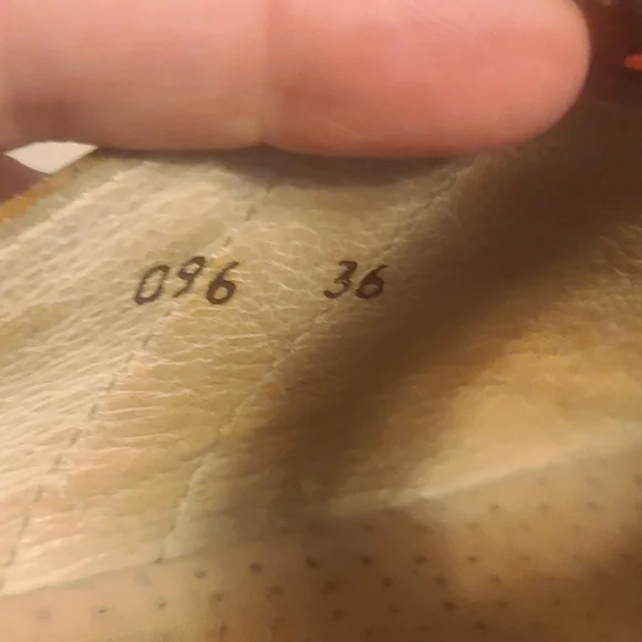 El Naturalista Spiraled Orange Mules - Picture 7 of 7